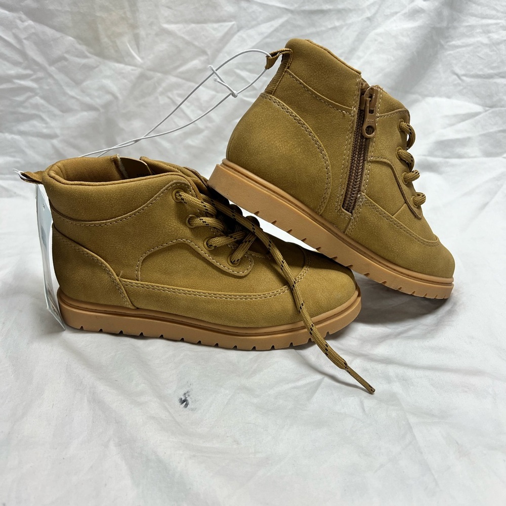 Boots - Picture 6 of 14